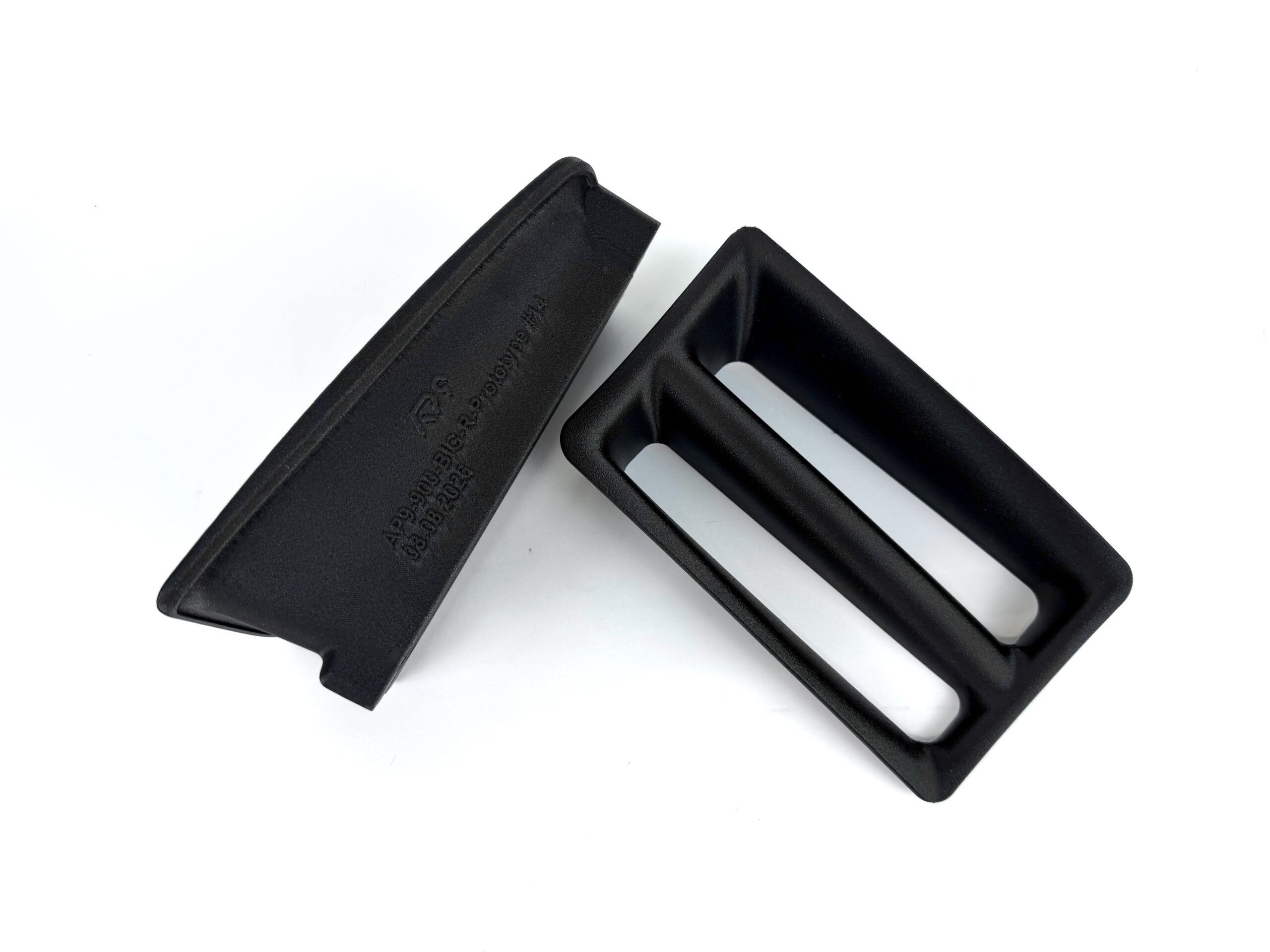 Saab 900 Carlsson/Airflow Front Bumper Air Intake Covers - Image 2